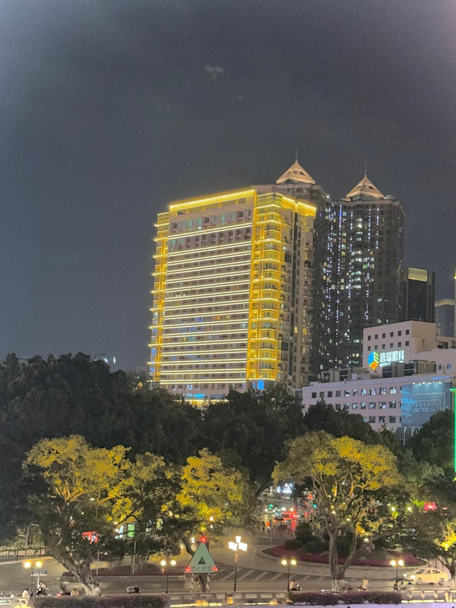 Waifiden Guangzhou Haizhu Square Wanyi Apartment Exterior photo
